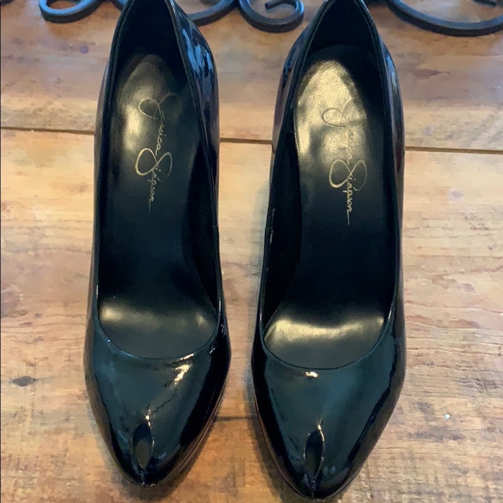 Black Patent leather Jessica Simpson heels